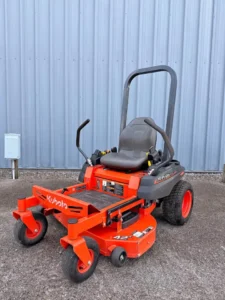 Kubota Z231 42” Zero Turn Mower