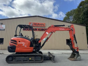 KUBOTA KX040
