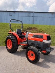 Kubota L3130 Tractor