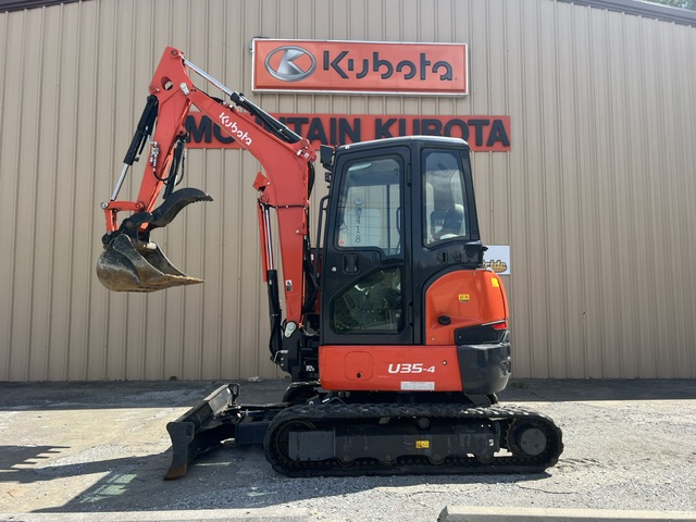 Kubota U35-4